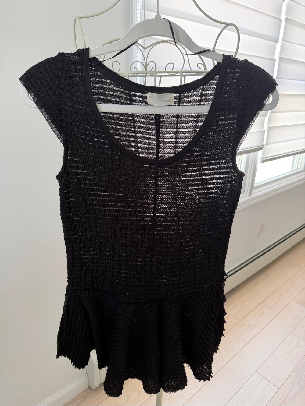 Zara Black Sheer Textured Knit Scoop Neck Short Sleeve Peplum Top